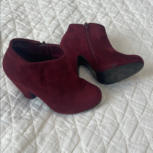 Booties - Picture 2 of 7